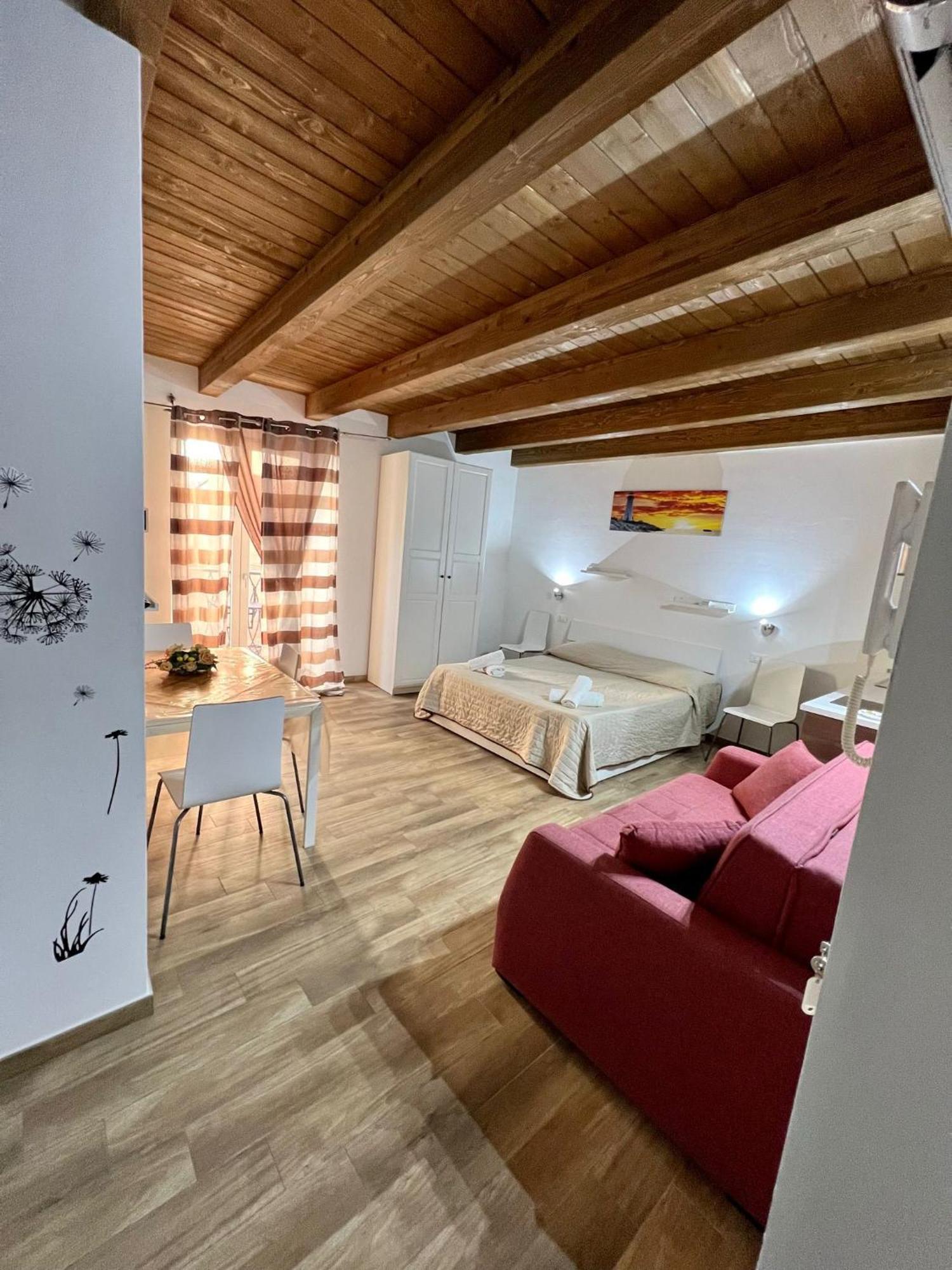 67 Rooms Cefalù Exteriör bild