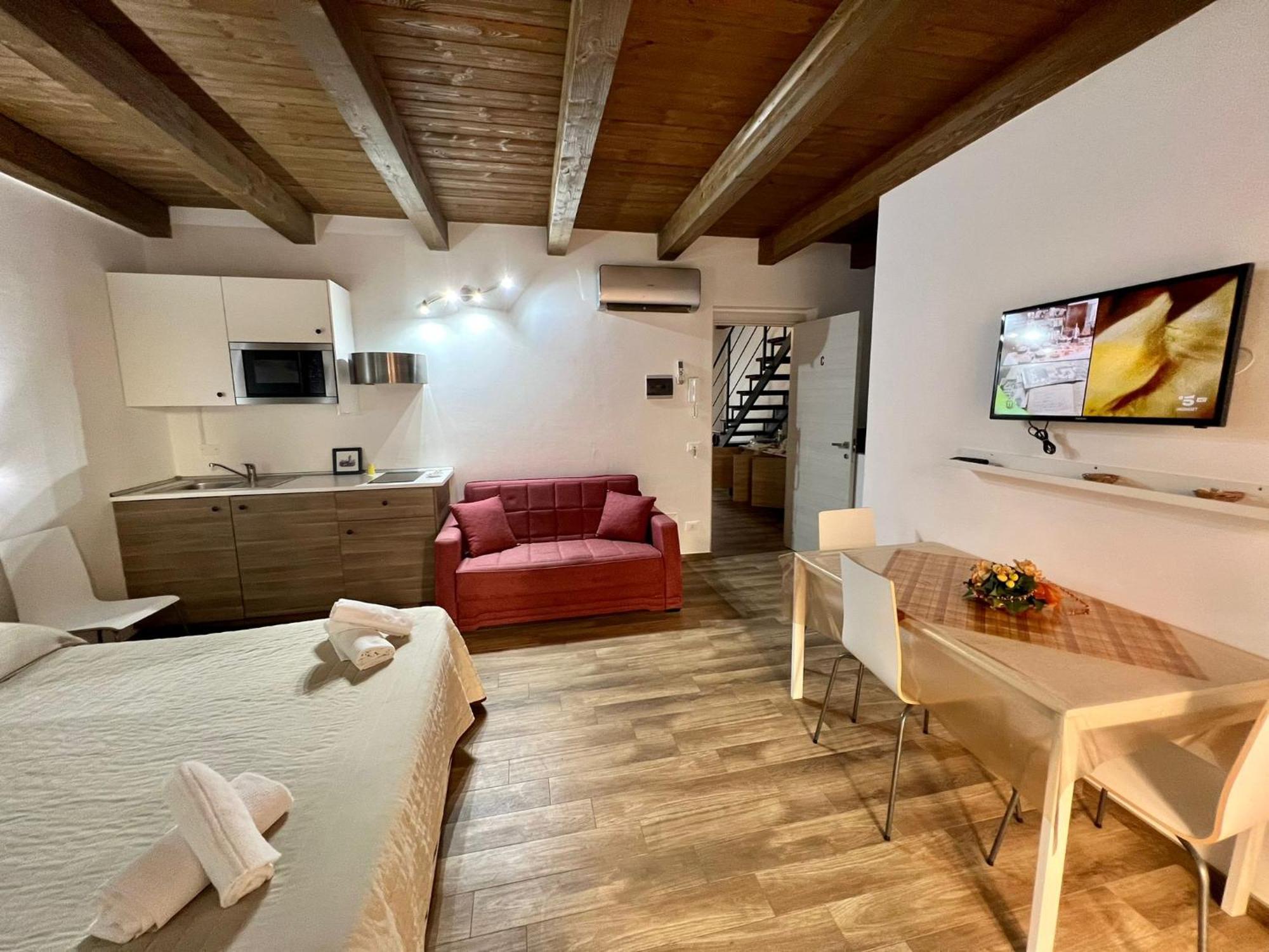 67 Rooms Cefalù Exteriör bild