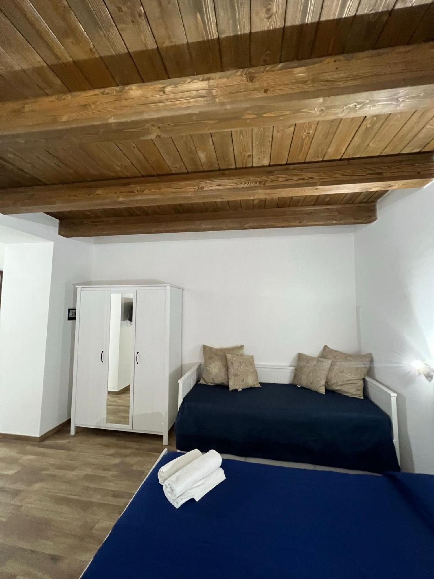 67 Rooms Cefalù Exteriör bild