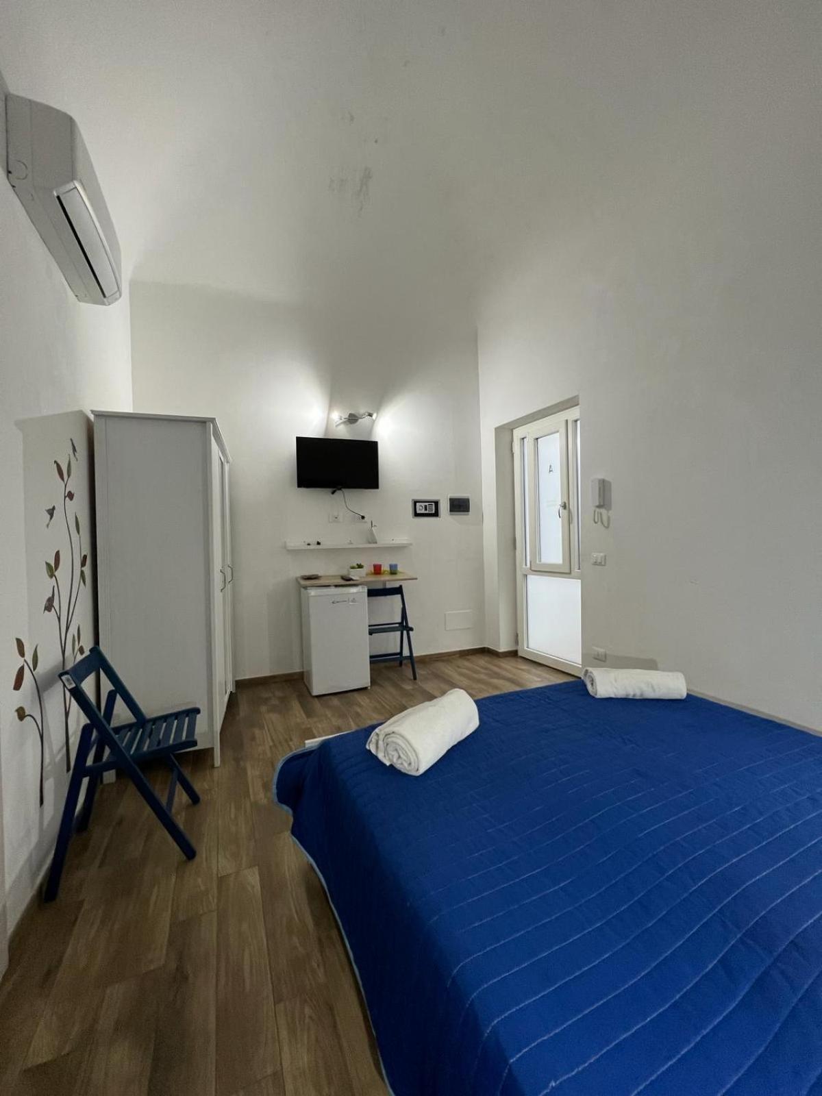 67 Rooms Cefalù Exteriör bild